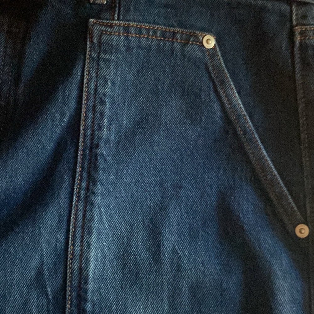 LOFT High Rise Utility Straight Jeans in Dark Stone Wash
Size 32 - Picture 9 of 12